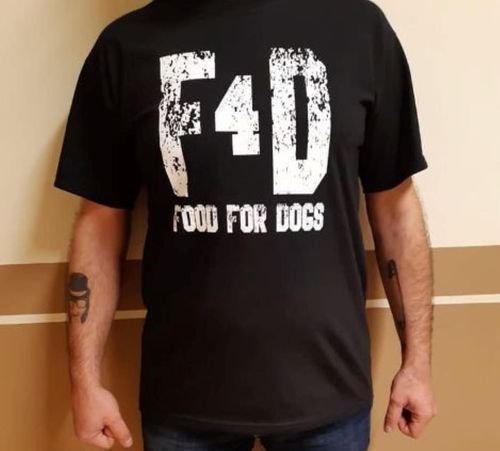 CAMISETA FOOD 4 DOGS - LOGO LETRAS Y NUMERO - NEGRA